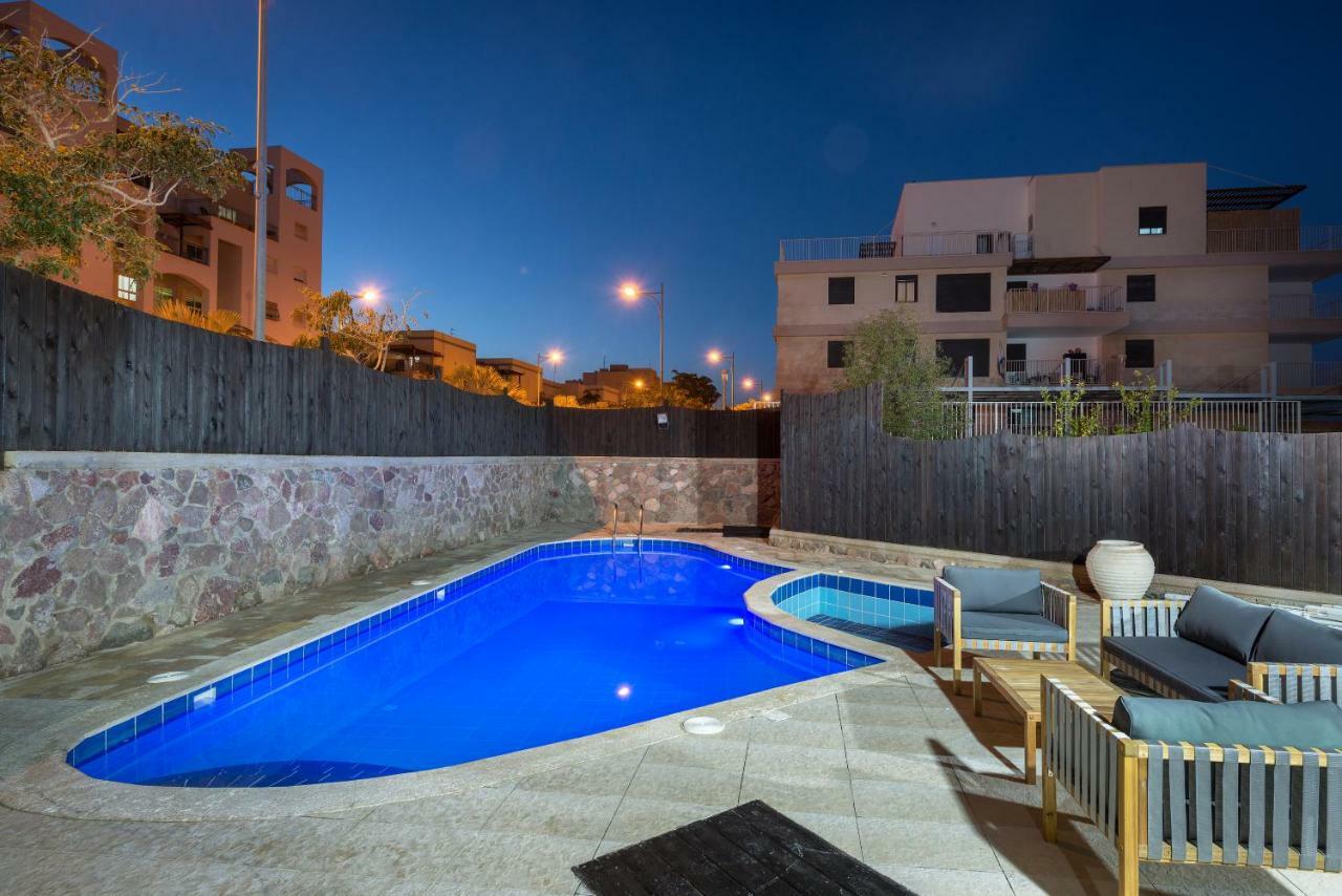 Geffen Luxury Apartment *