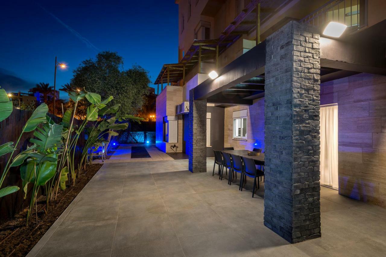 Geffen Luxury Apartment *